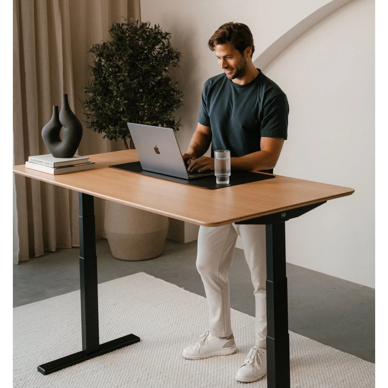 Toka | Standing Desk - Image 3